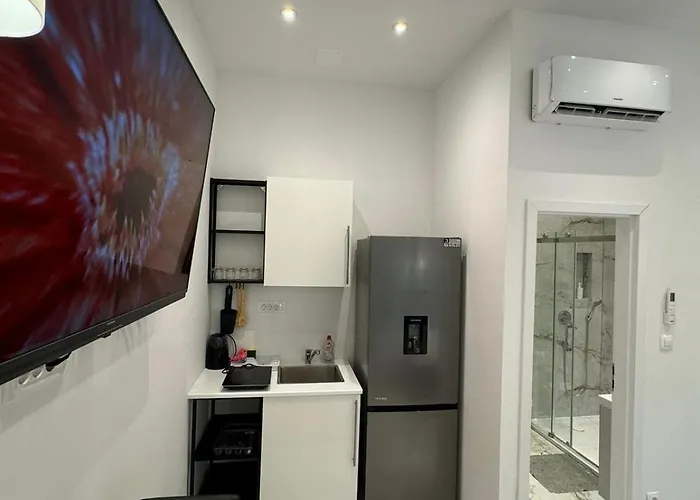 Exclusive Comfort With Balconies Apartment Split